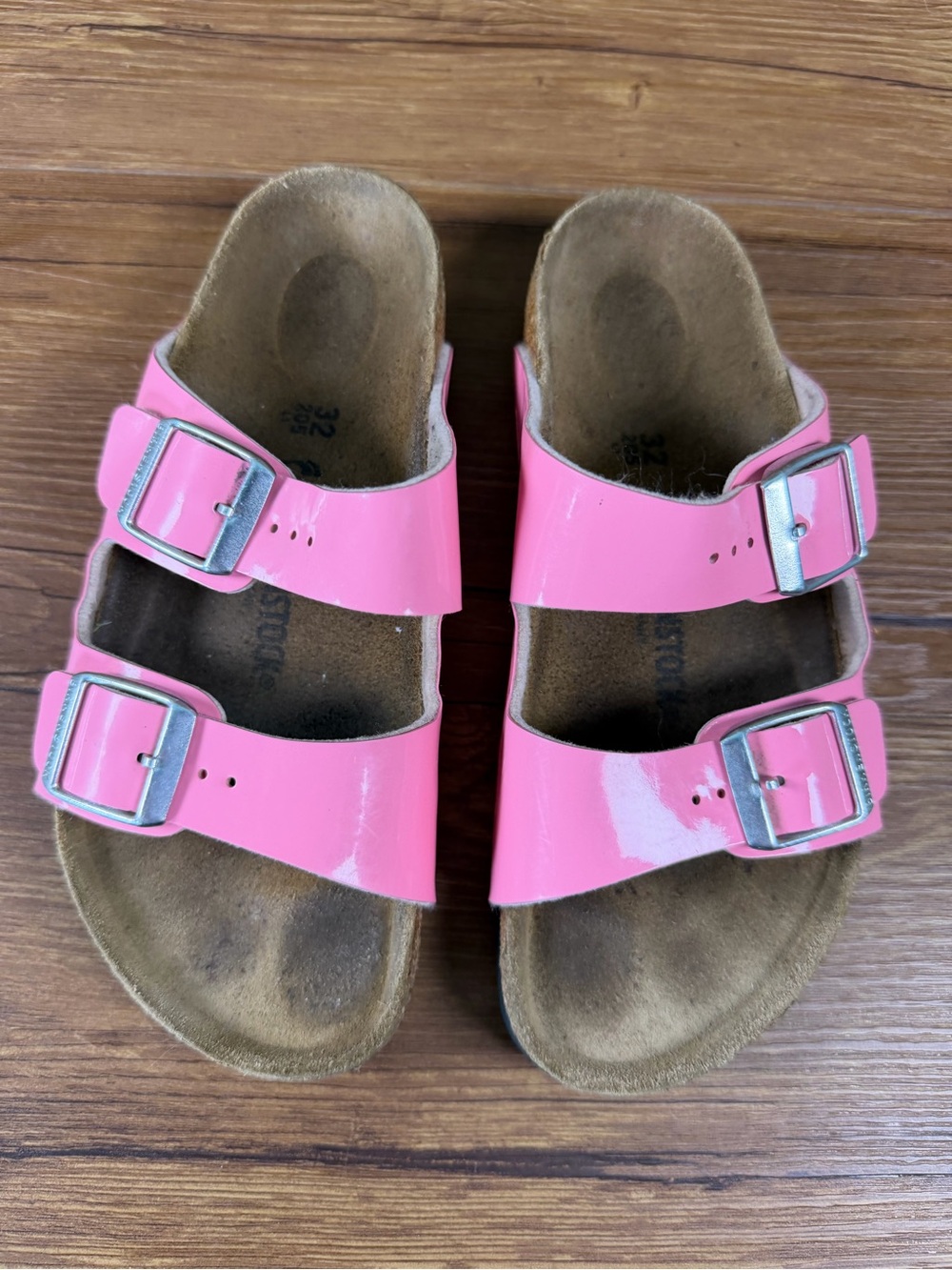 Birkenstock Pink Slides Sandals Size 1Y (32) Shoes